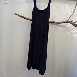 Derek Heart Black Scoop-Neck Midi Dress